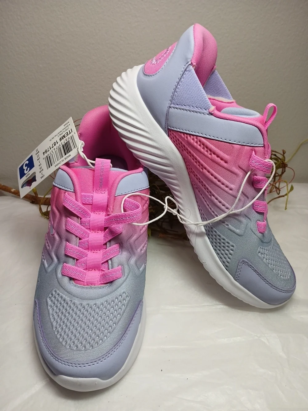 Skechers Kids Pink and Light Purple Gradient Athletic Slip-Ons NWT